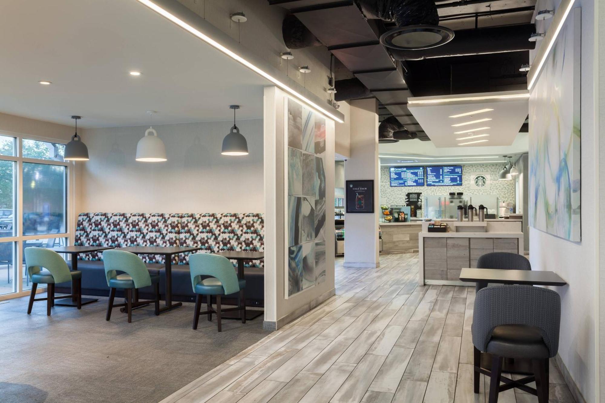 Courtyard By Marriott Orlando Buena Vista In The Marriott Village Hotel 3*